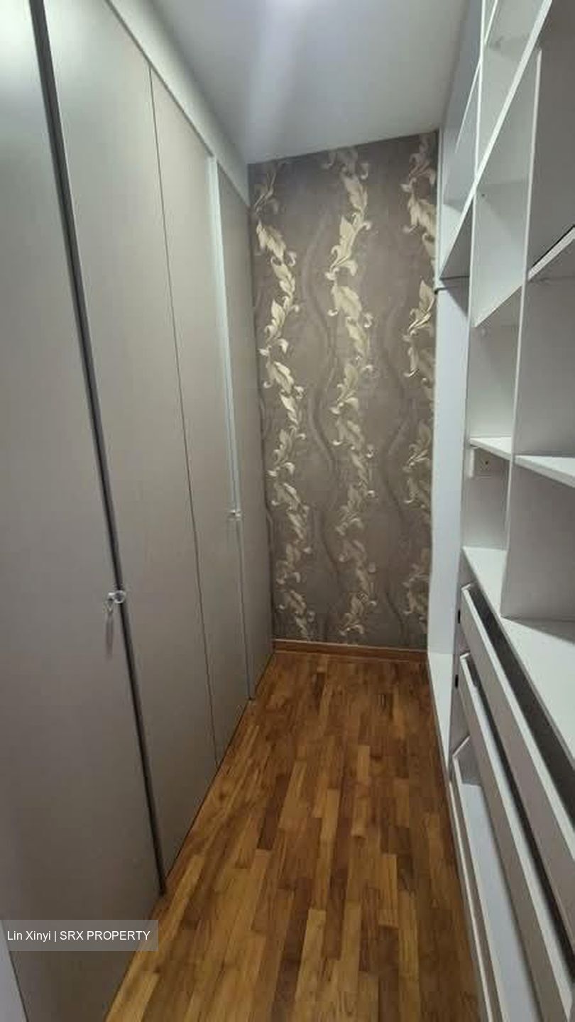 Twin Waterfalls (D19), Condominium #555454541